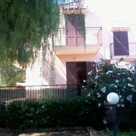 Sperone Gospodarstwo wiejskie *